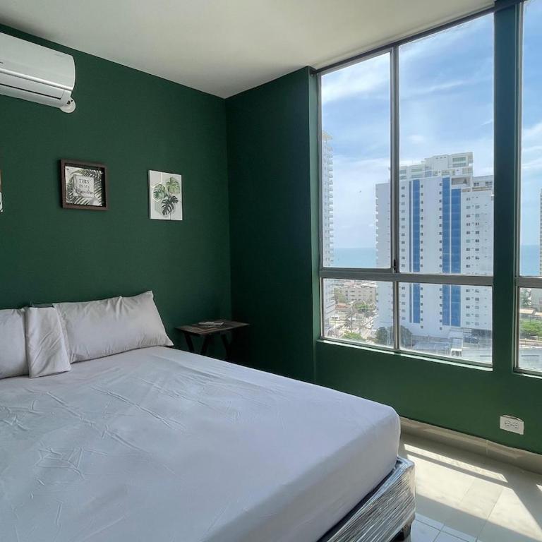 Sea view apartment - Two-Bedroom Apartment with Sea View - 14