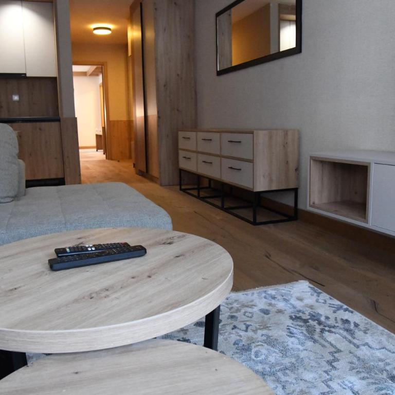 Aparthotel Vucko - Deluxe Family Suite - 3