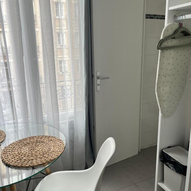 Charmant studio parisien au cœur du 15e arrondissement - Appartement 1 Chambre - 22