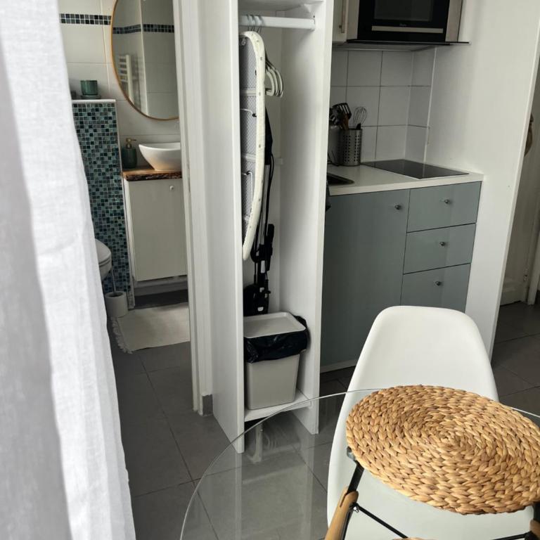 Charmant studio parisien au cœur du 15e arrondissement - Appartement 1 Chambre - 21