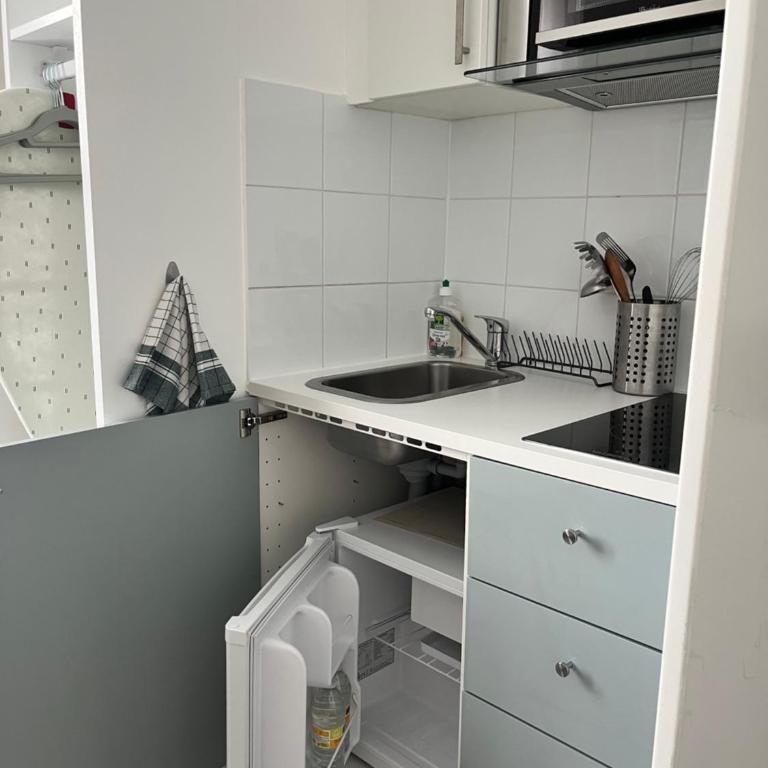 Charmant studio parisien au cœur du 15e arrondissement - Appartement 1 Chambre - 20