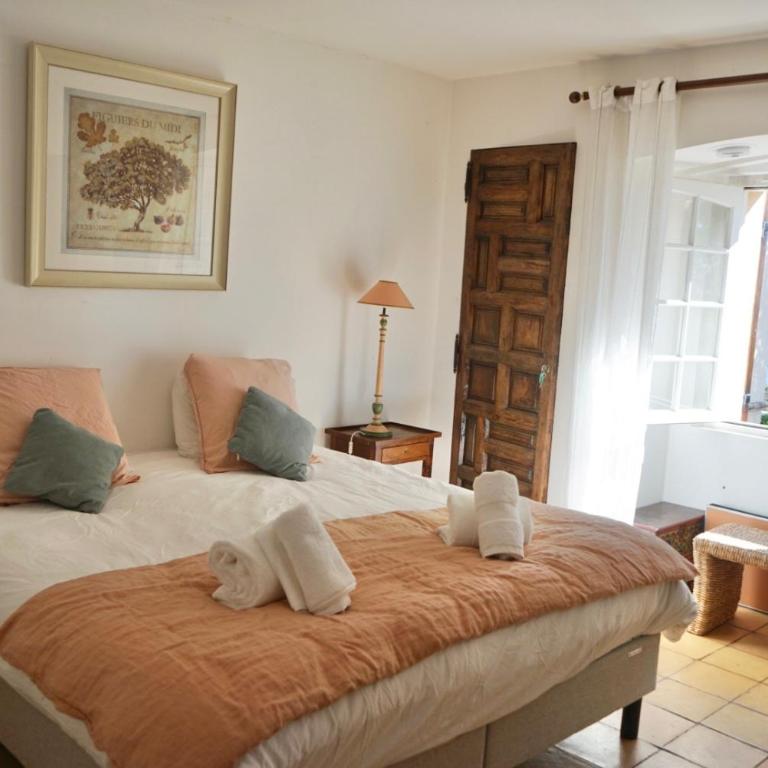 Grande villa familiale vue mer avec piscine - domaine privé à St Cyr sur Mer - Villa avec Piscine Privée - 48