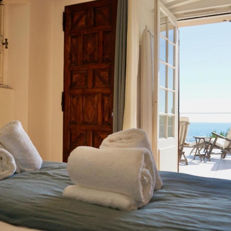 Grande villa familiale vue mer avec piscine - domaine privé à St Cyr sur Mer - Villa avec Piscine Privée - 56