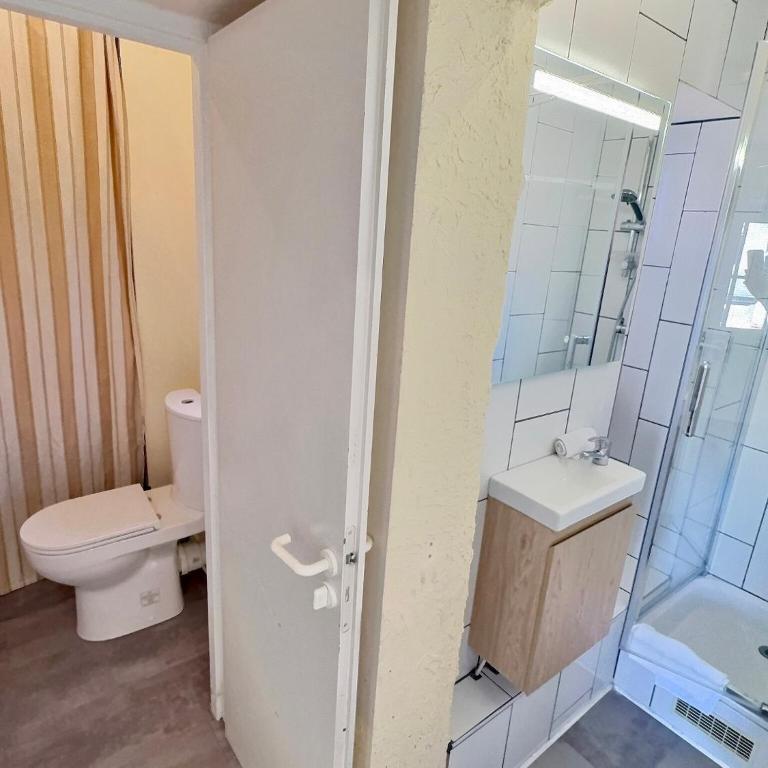 Wonderhost, climatisé avec vue Pyrénées - Appartement 2 Chambres - 11