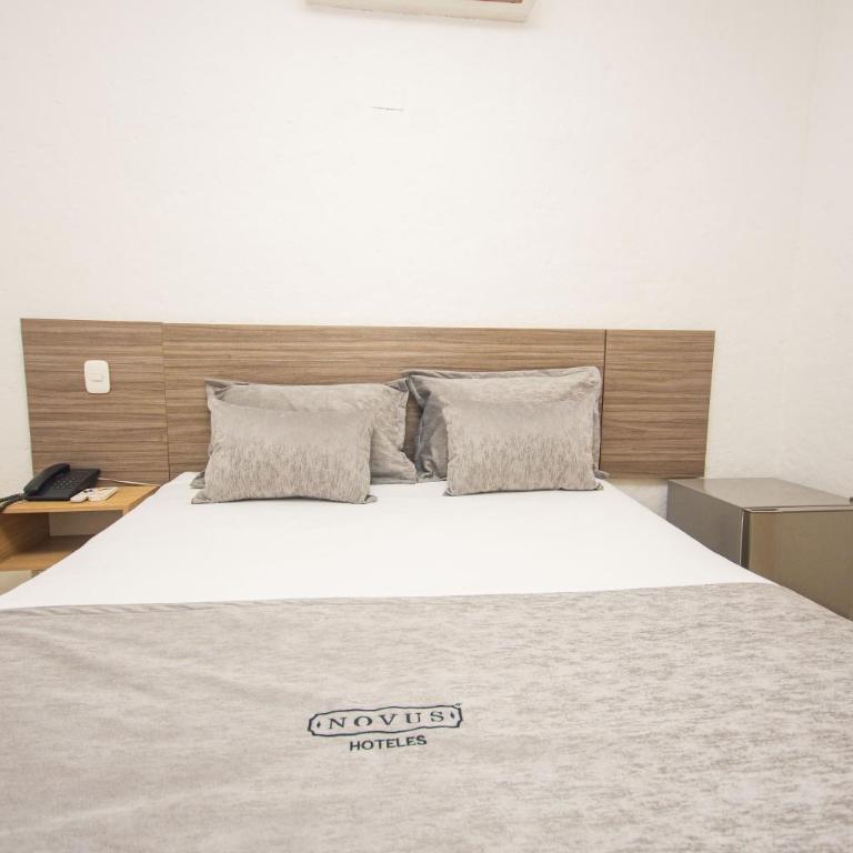 Novus Laureles - Habitación Doble Estándar - 7