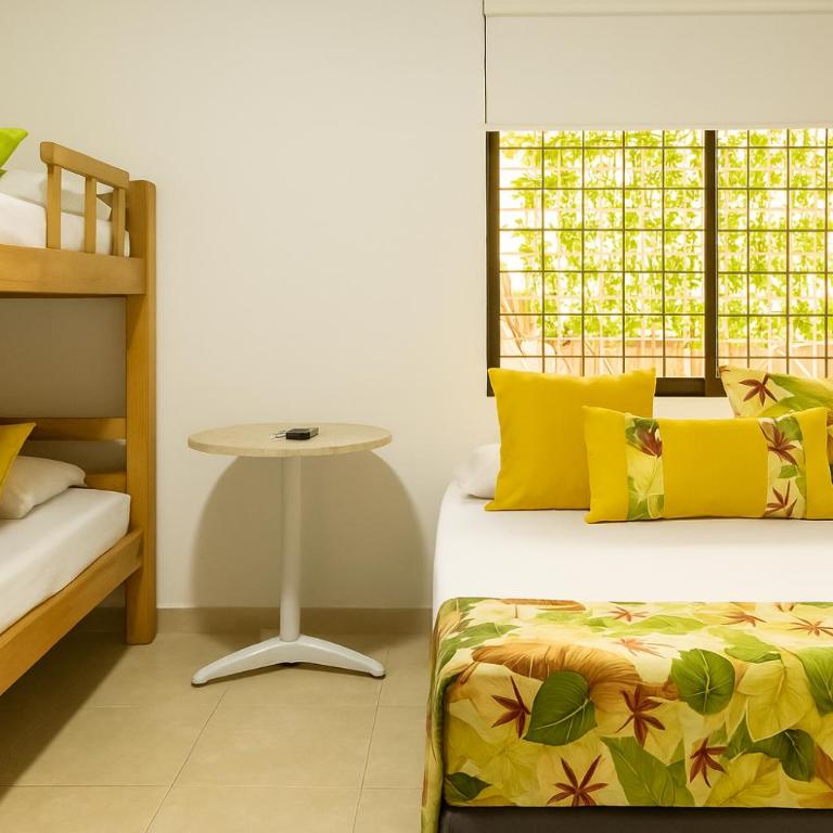 Mucho lo Bueno - Hostel House - Habitación Triple con baño - 1