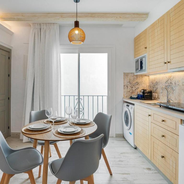 1 Casa De la Luz Centro de Estepona Home4u - Apartamento de 1 dormitorio - 13