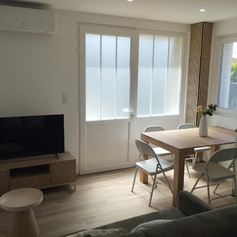 Appartement T2 avec jardin - Saint Maurice l'Exil - Appartement 1 Chambre - 5