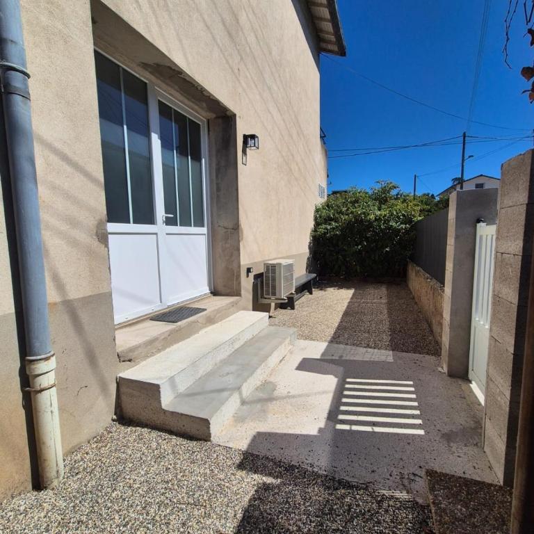 Appartement T2 avec jardin - Saint Maurice l'Exil - Appartement 1 Chambre - 12