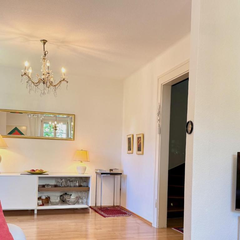 Ferienhaus Köchlin - charmante Doppelhaushälfte mit Garten und Parkplatz - Vacation Home - 13
