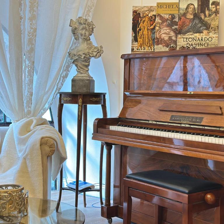 Trevi Fountain Elegant Suites - Appartamento Deluxe con 3 Camere da Letto - 39