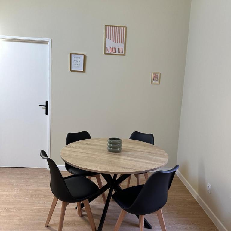 Appartement 2 chambres gare chateaucreux - Appartement 2 Chambres - 2