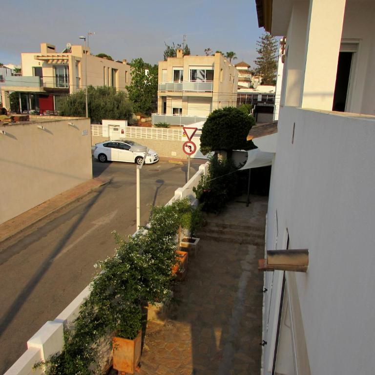 VILLA ROMPEOLAS JUNTO al MAR con PISCINA PRIVADA - Villa con piscina privada - 16