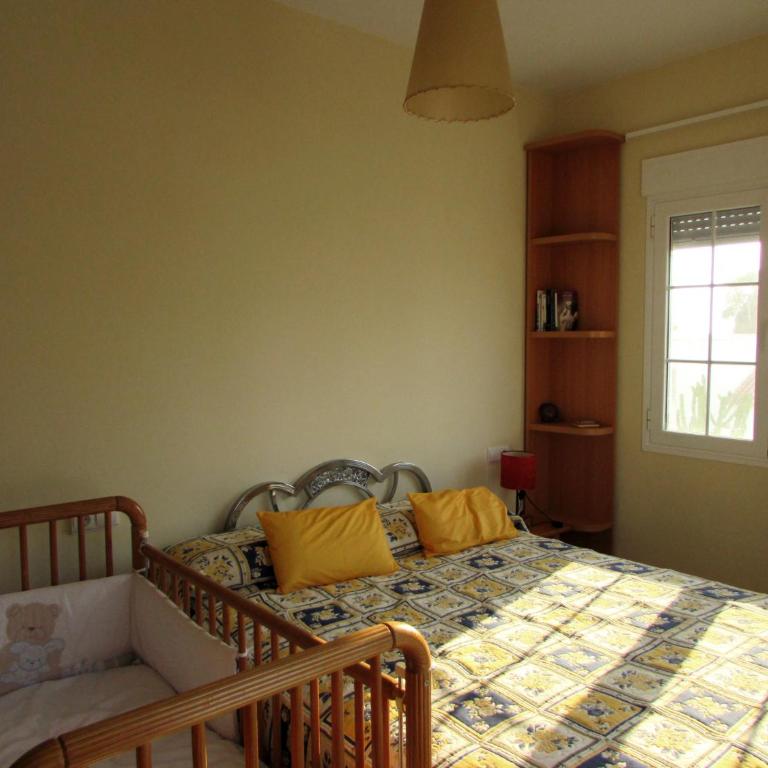 VILLA ROMPEOLAS JUNTO al MAR con PISCINA PRIVADA - Villa con piscina privada - 22