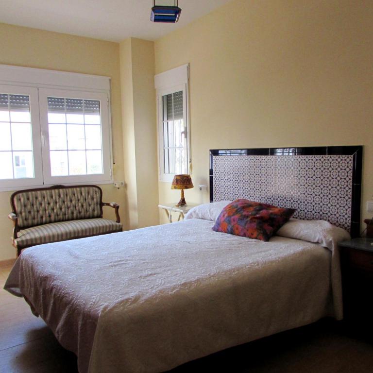 VILLA ROMPEOLAS JUNTO al MAR con PISCINA PRIVADA - Villa con piscina privada - 41