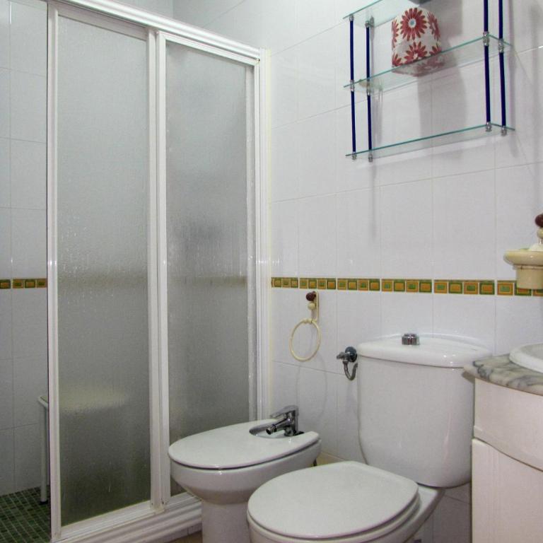 VILLA ROMPEOLAS JUNTO al MAR con PISCINA PRIVADA - Villa con piscina privada - 56