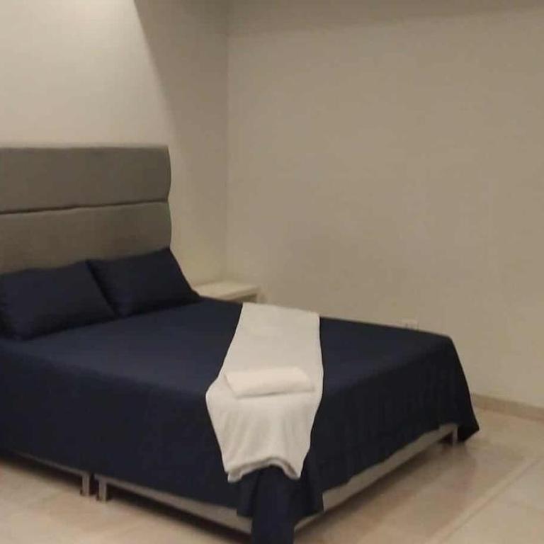 Hotel suite s cristo rey - Deluxe One-Bedroom Apartment with City View - 1