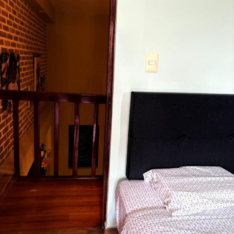 INARA - Cafe & Hostel - Single Bed in Dormitory Room - 10