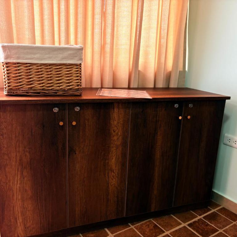 INARA - Cafe & Hostel - Single Bed in 4-Bed Dormitory Room - 7