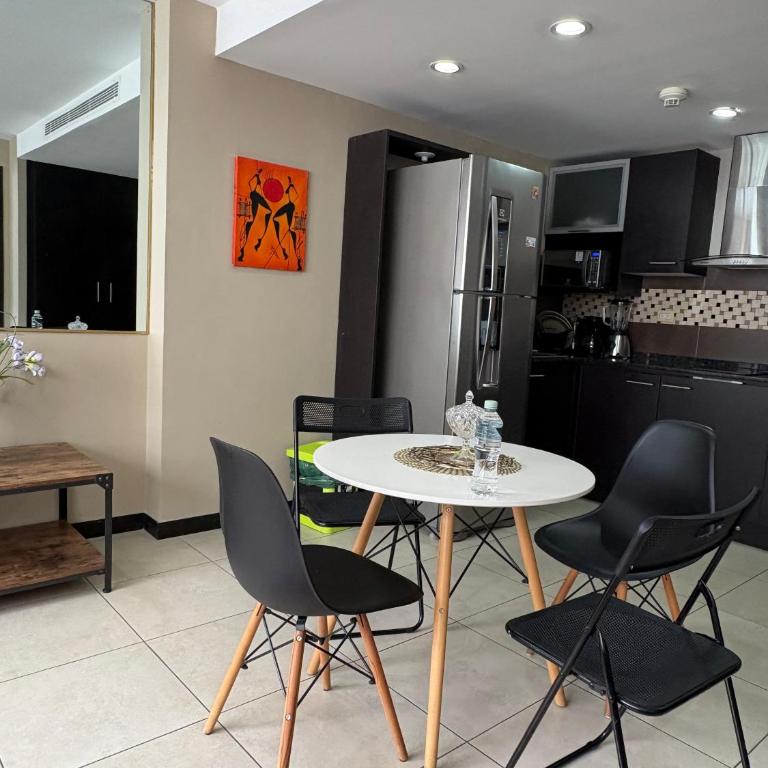 Puerto Santa Ana - Vista al Río - Suite con vistas al río - 7