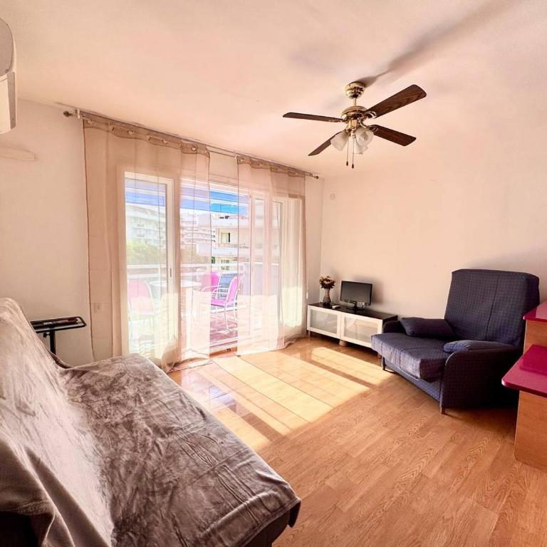 Apartsalou Oasis - One-Bedroom Standard Apartment - 32