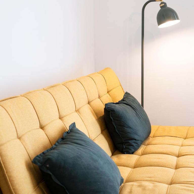 EnjoyGranada Plaza de los Lobos - Two-Bedroom Apartment - 3