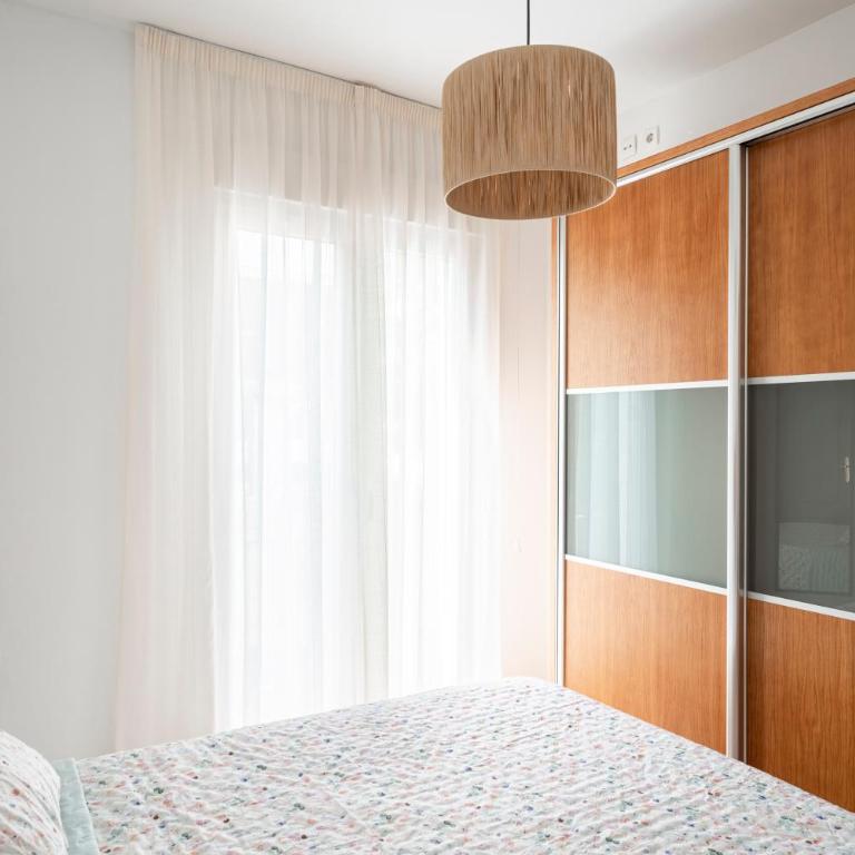 EnjoyGranada Plaza de los Lobos - Two-Bedroom Apartment - 17