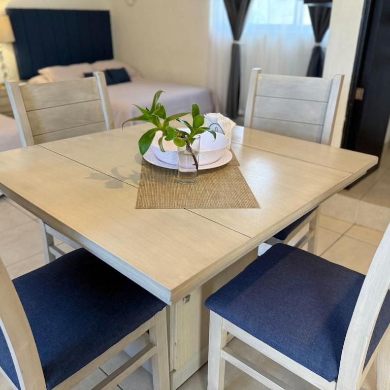 Alojamiento cerca de la playa y zona turística - One-Bedroom Apartment - 15
