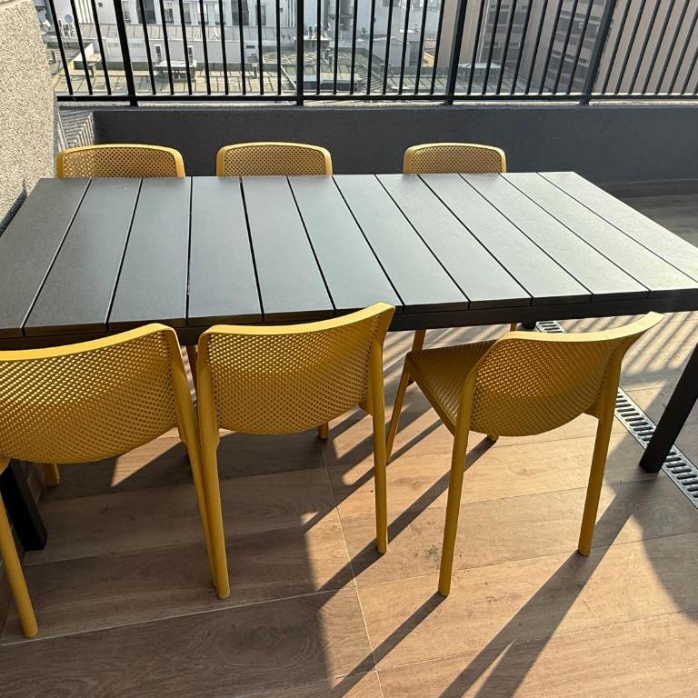 Acogedor, cercano y de excelente conectividad - Apartamento de 2 dormitorios - 5