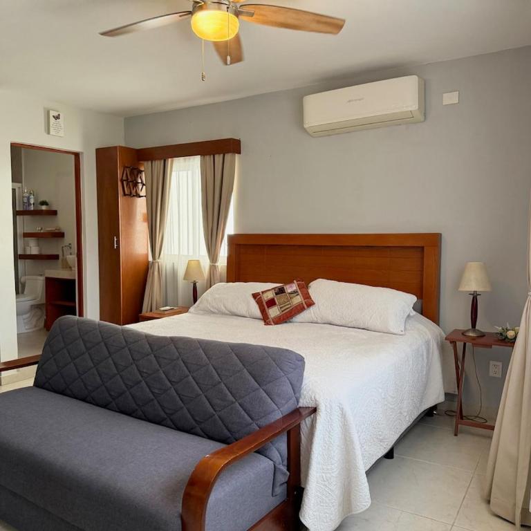 Apartamento familiar a pocas calles de la playa - Two-Bedroom Apartment - 15