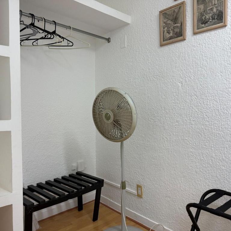 Apartamento familiar a pocas calles de la playa - Two-Bedroom Apartment - 33