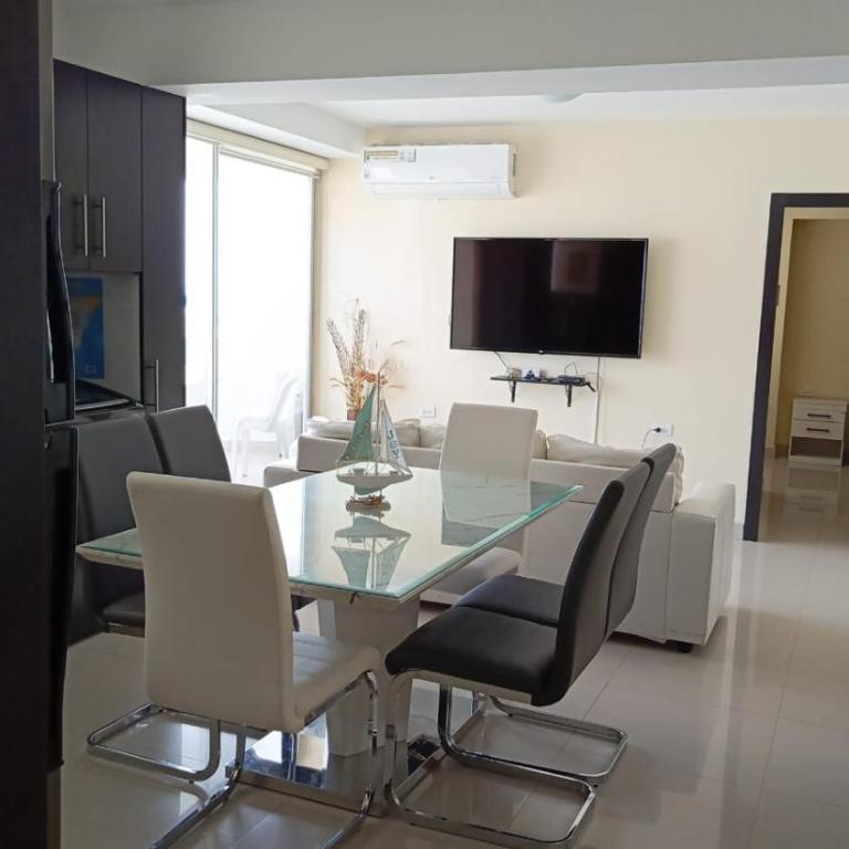 Dept familiar a pasos de la playa con auto check in - Apartamento de 3 dormitorios - 15