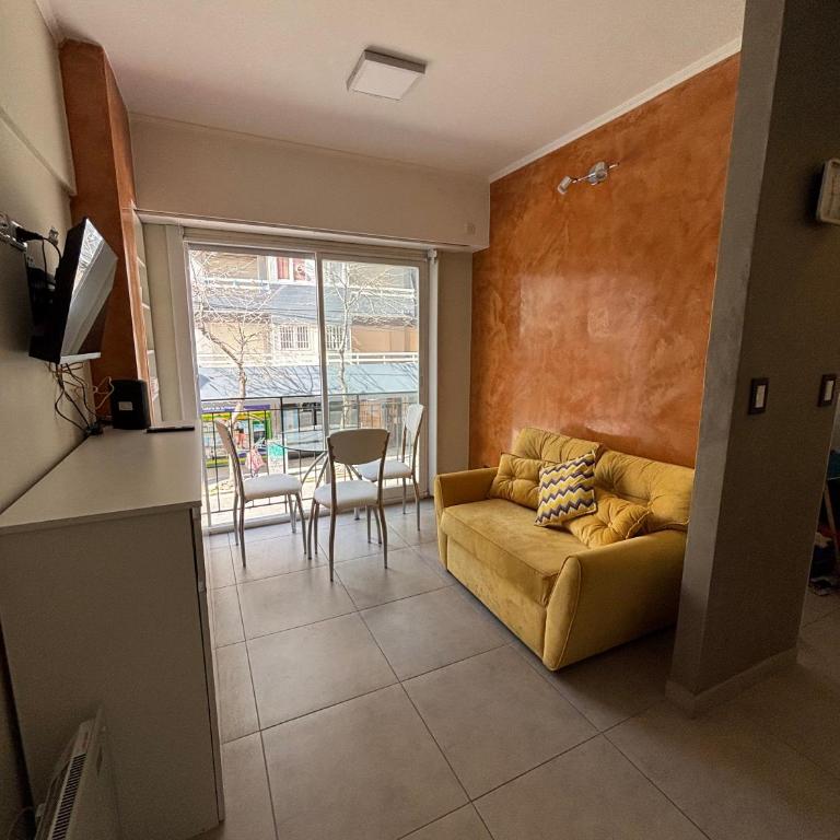 Monoambiente moderno cerca del mar y Güemes - Apartment - 13