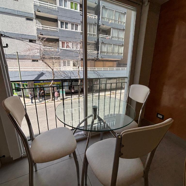 Monoambiente moderno cerca del mar y Güemes - Apartment - 12