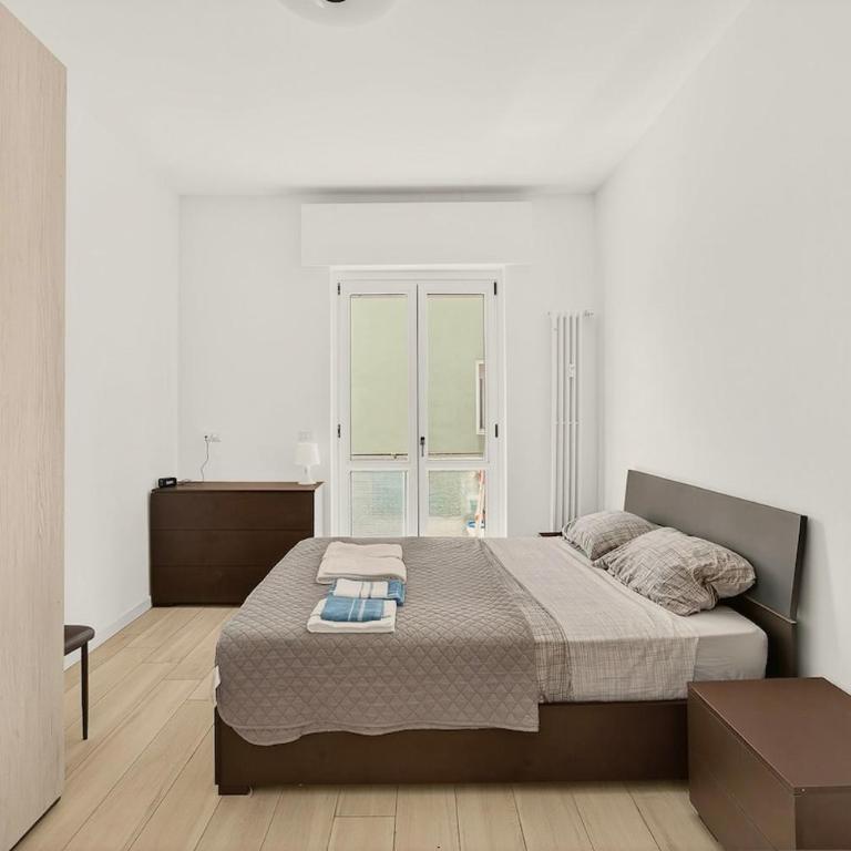 Apartment - Monza - Center - 2 rooms - Appartamento con 2 Camere da Letto - 10