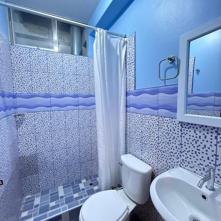 Hostal Corazon A Corazon - Double Room with Private Bathroom - 3