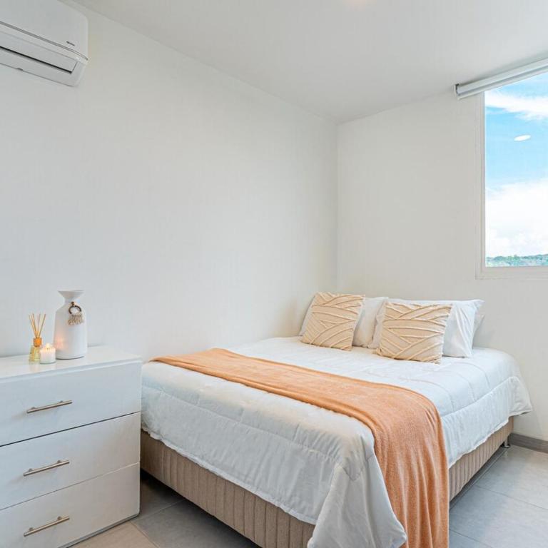 Cartagena Stay with Balcony and Fresh Sea Breeze - Apartamento de 3 dormitorios - 3