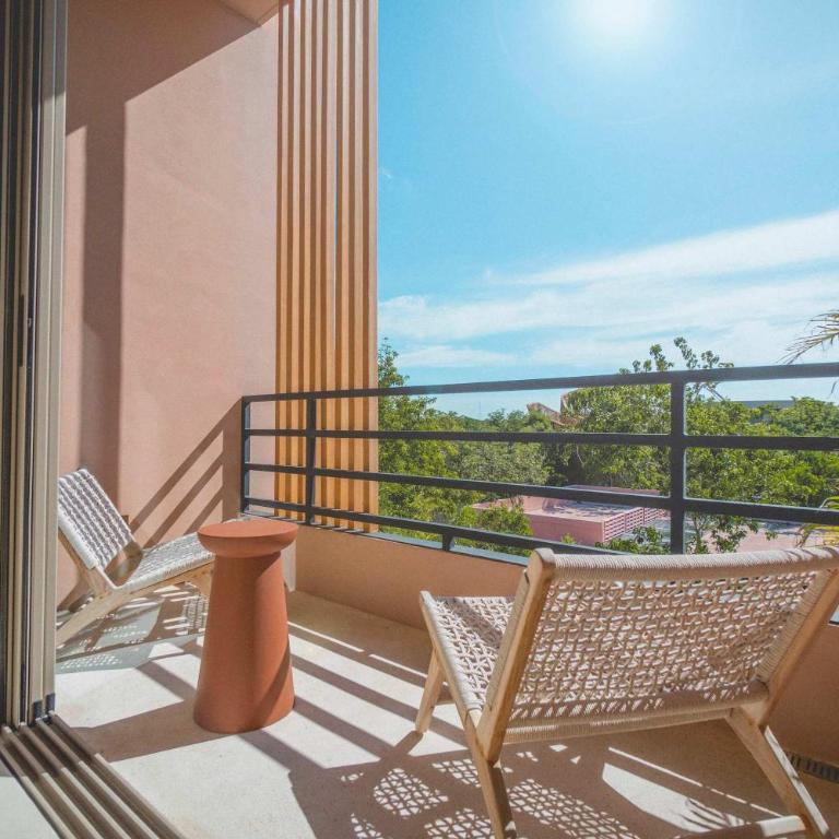 Chic Aldea Zama Condo with Pool & Parking - Estudio - 28
