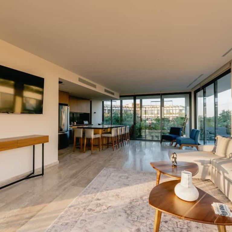 Luxury Jungle View Unit - 2BR with Private Pool & Spacious Balcony - Apartamento - 6