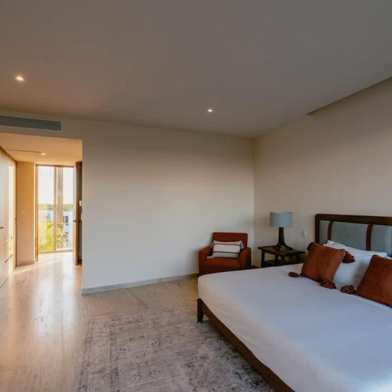 Luxury Jungle View Unit - 2BR with Private Pool & Spacious Balcony - Apartamento - 23