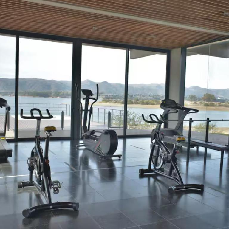 Puerto del Águila Departamento con vista al lago- The View Luxuary Aparts - Two-Bedroom Apartment - 7