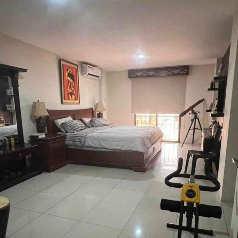 Casa en Ciudad celeste La Marina - Casa de 4 dormitorios - 4