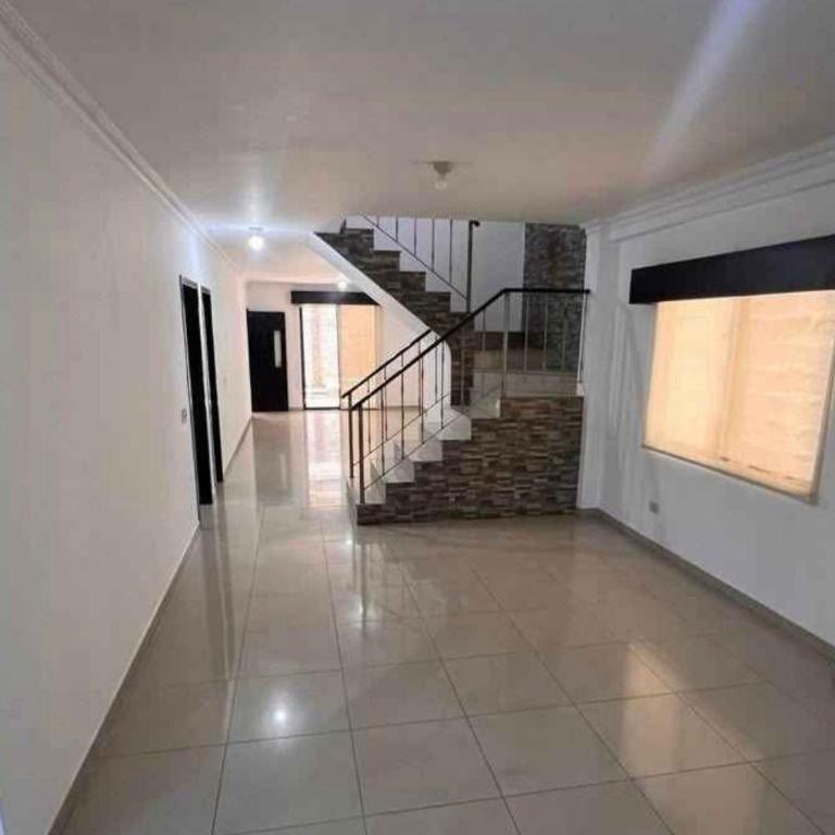 Casa en Ciudad celeste La Marina - Casa de 4 dormitorios - 8