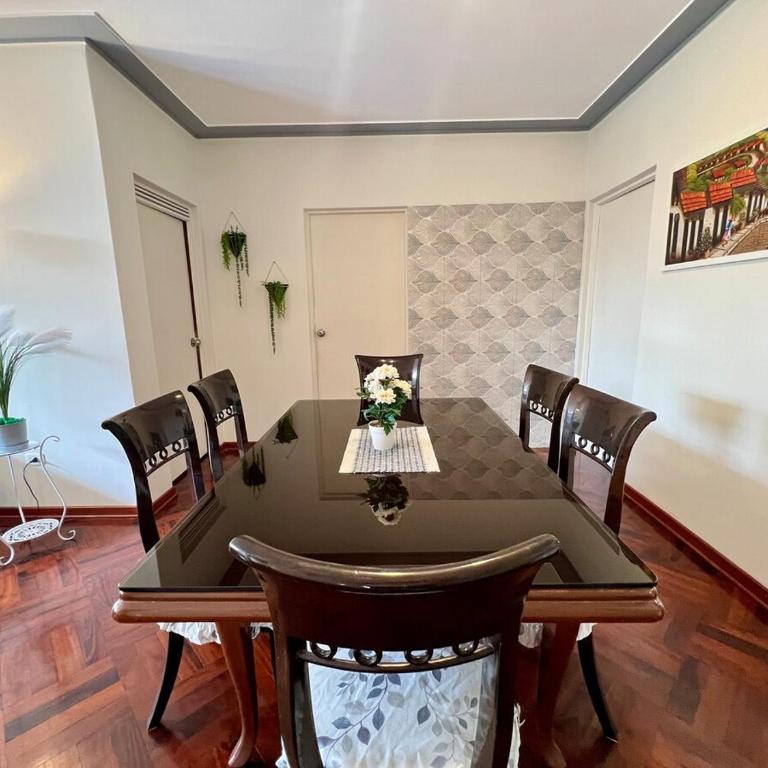 Beautiful apartment with balcony in San Isidro - Apartamento de 2 dormitorios - 11