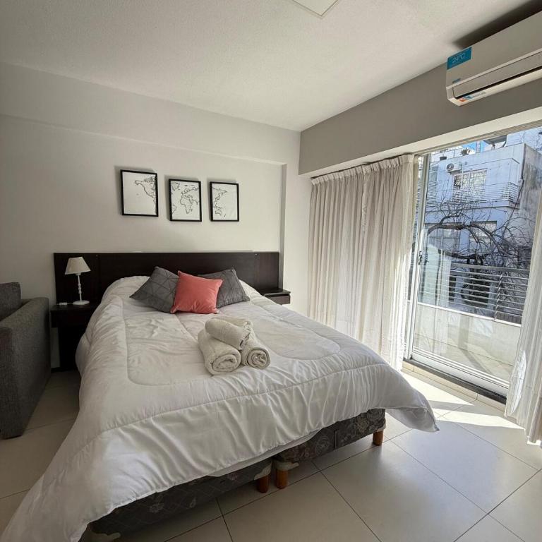 Spectacular Coby Home Bright Studio - One-Bedroom Apartment - 6