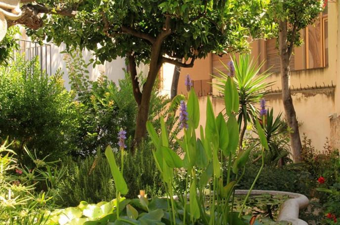 Antica Corte delle Ninfee, Historical Private Villa - Two-Bedroom Deluxe Apartment with Garden View - 59