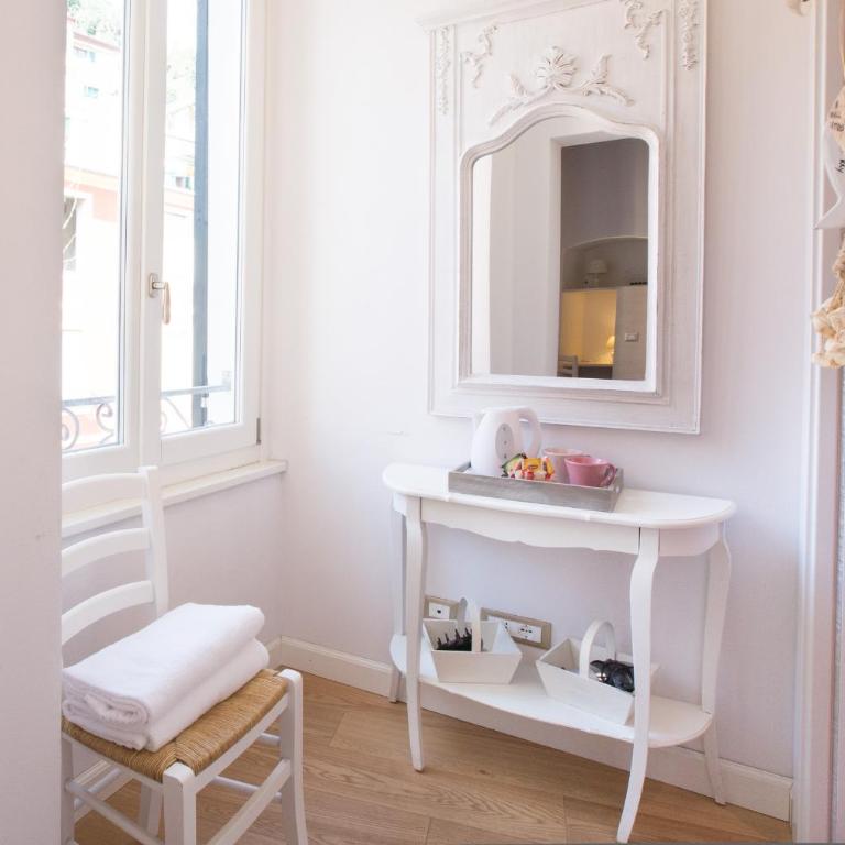 Bellambra - Double Room - 6