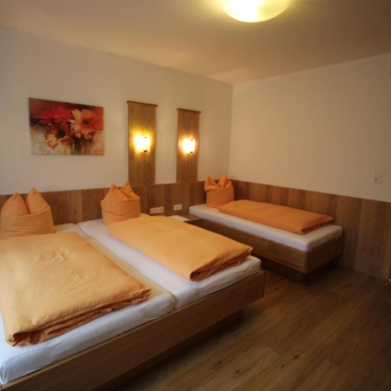 Haus Peter Schiestl - Three-Bedroom Apartment - 28