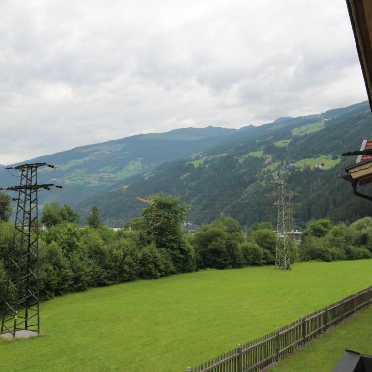 Haus Annemarie Schiestl - Three-Bedroom Apartment - 36
