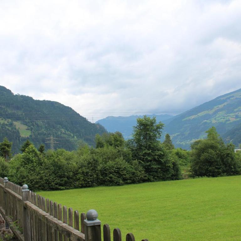 Haus Annemarie Schiestl - Three-Bedroom Apartment - 6